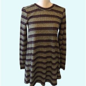 BCBG pullover tunic, burgundy, gold stripe, XS
